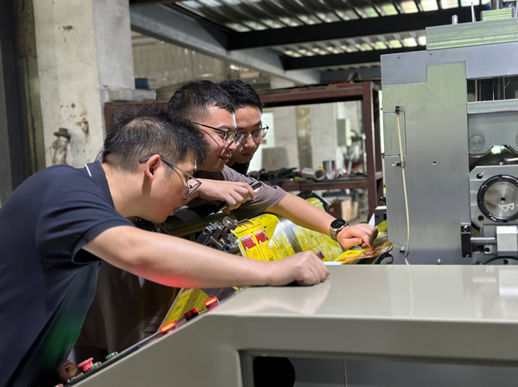 PET点断复卷机 PET点断复卷机